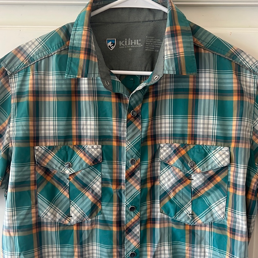 Kuhl button up shirt sleeve shirt